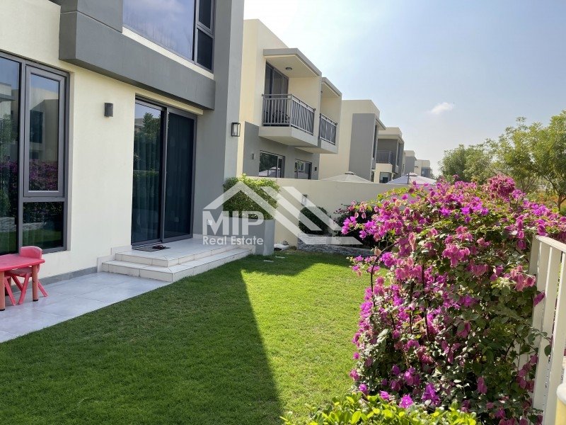 Prime Location| Landscaped  Modern 4BR+M |  Type E