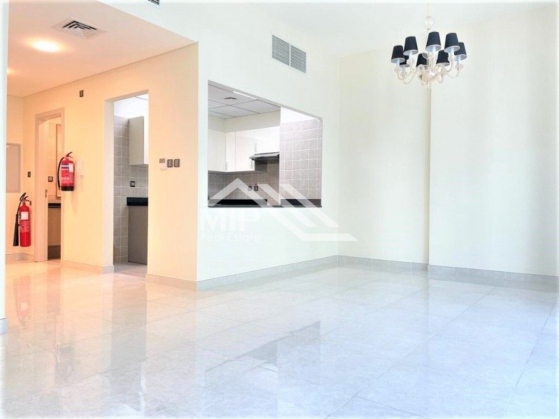 Well maintained and Bright | 1 Bed