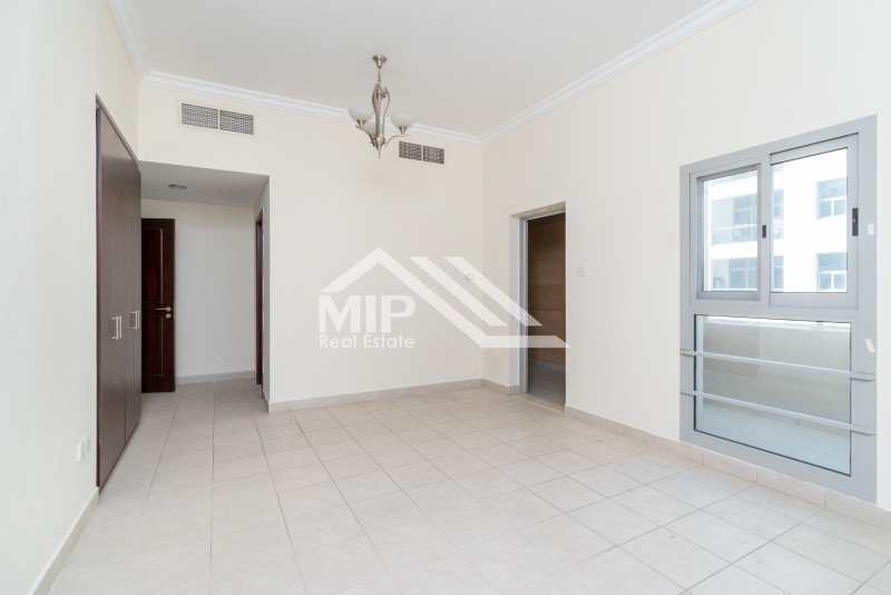 Chiller Free 1BR w/ Balcony Belvedere|Dubai Marina