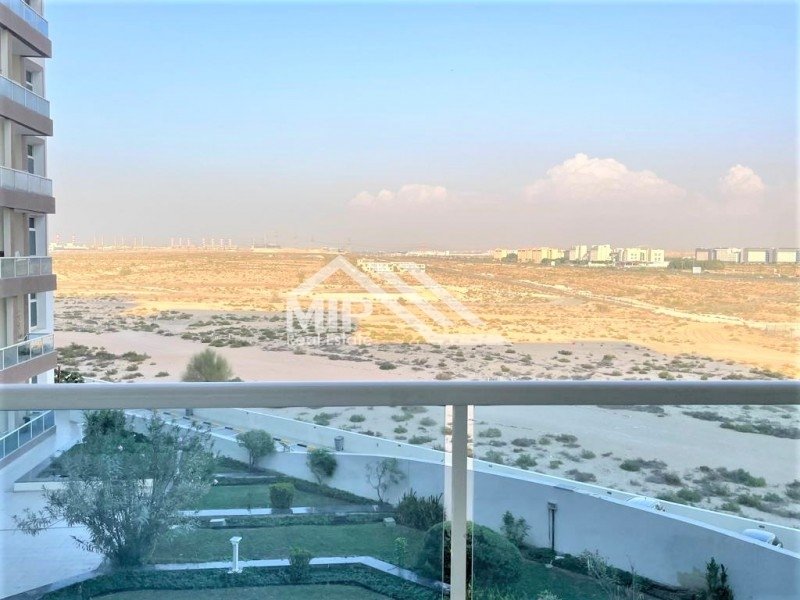 Spacious 1BR |University View|Available from 30Nov