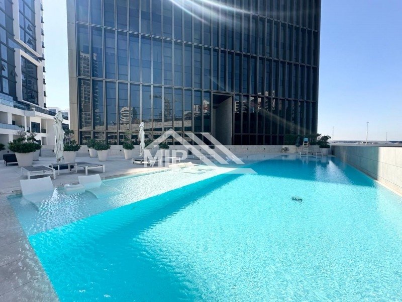 Spacious| Prime Location| Ready to Move In